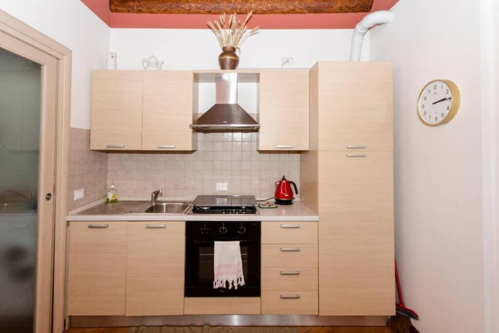 Ferienwohnung Bergamo Centro Storico Exterior foto